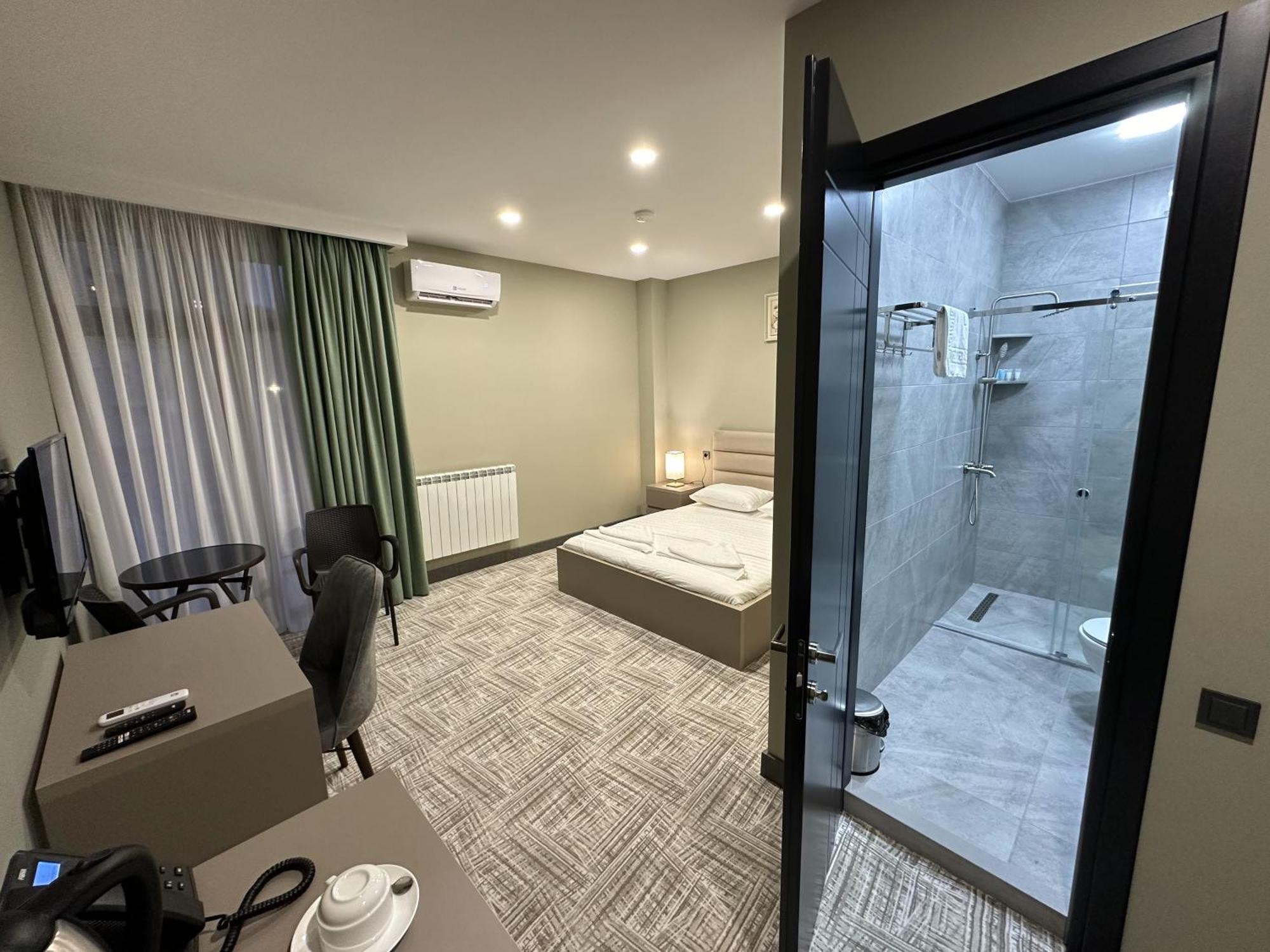 Caspian Vf Hotel Batumi Exterior foto